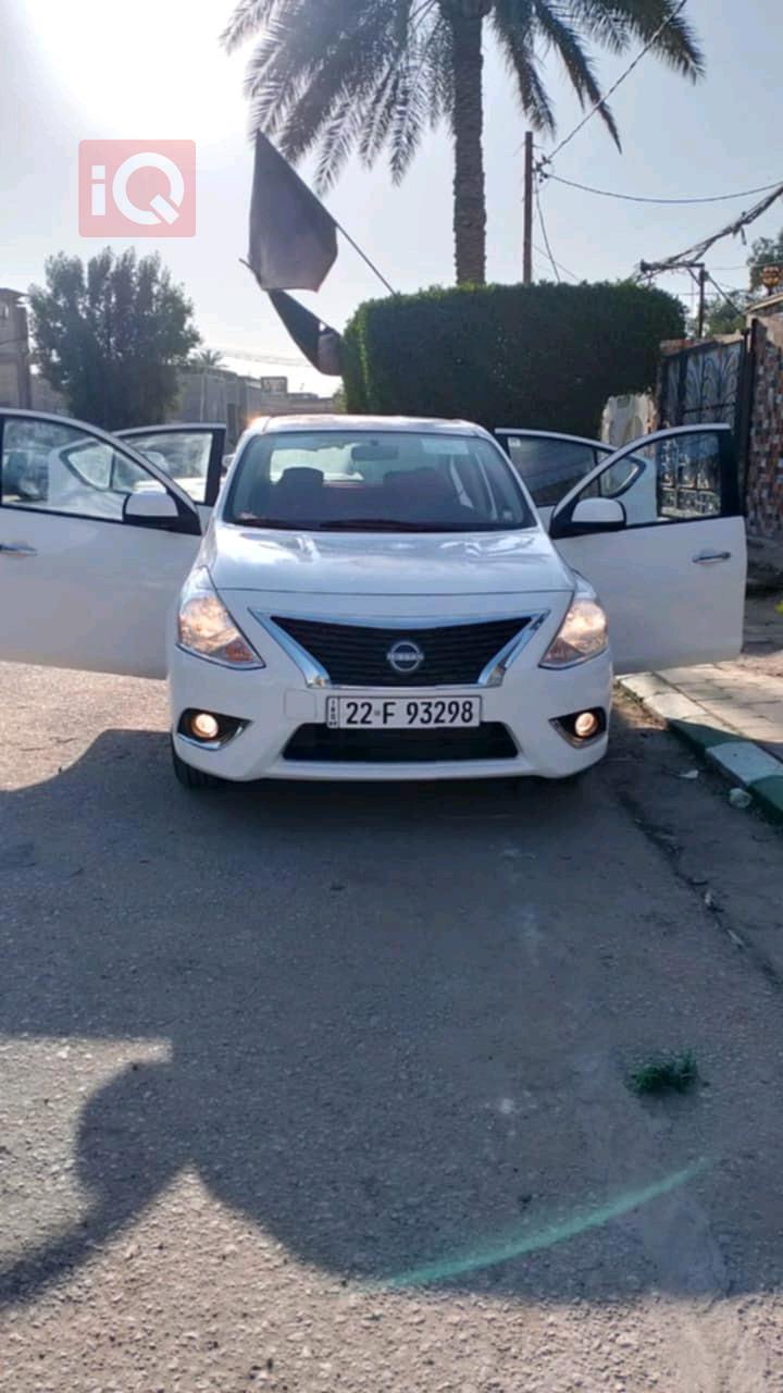 نیسان سەنی